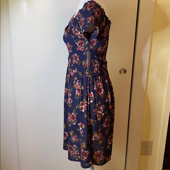 NWT. JOLT 100% Rayon Casual Dress - Picture 2 of 8